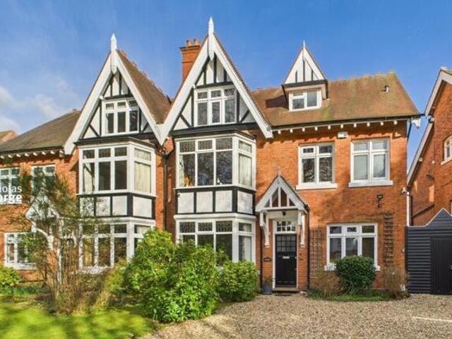 House for sale in Wake Green, West Midlands
