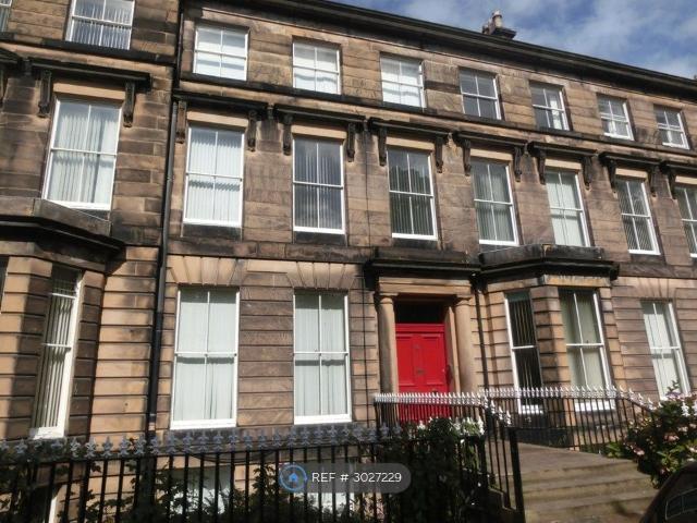 Apartment for rent in Claughton, Oxton