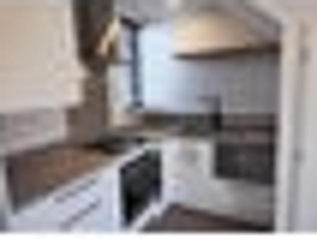 Townhouse for rent in Heathcote, Canterbury