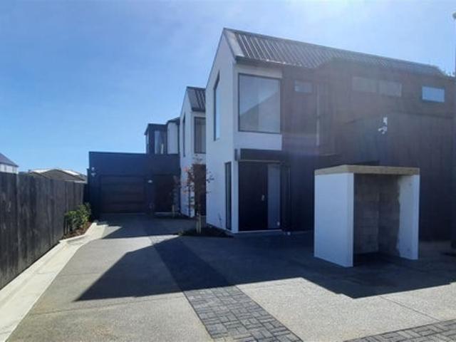 House for rent in Heathcote, Canterbury