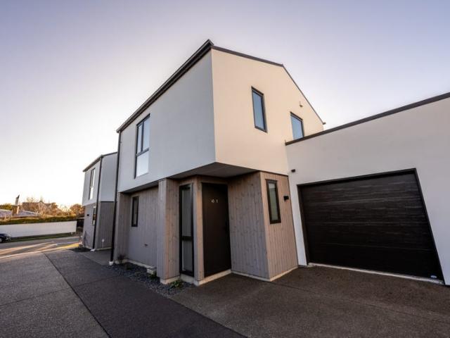 House for rent in Saint Albans, Canterbury