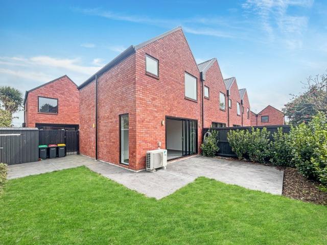 House for rent in Saint Albans, Canterbury