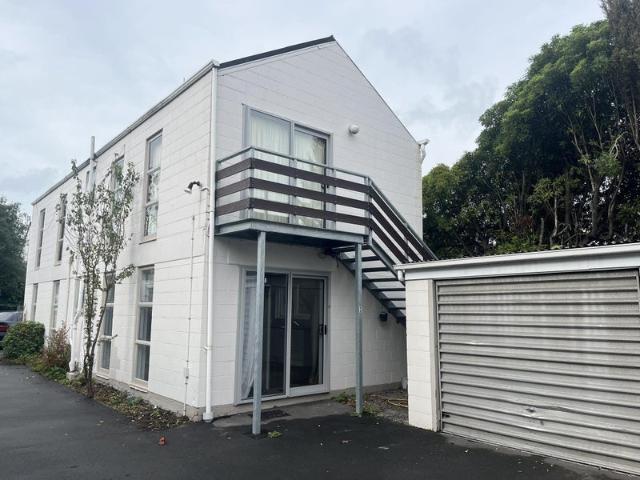 Apartment for rent in Heathcote, Canterbury