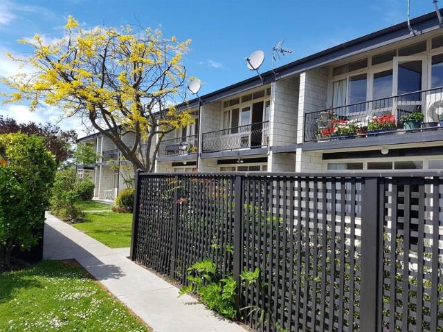 Apartment for rent in Saint Albans, Canterbury