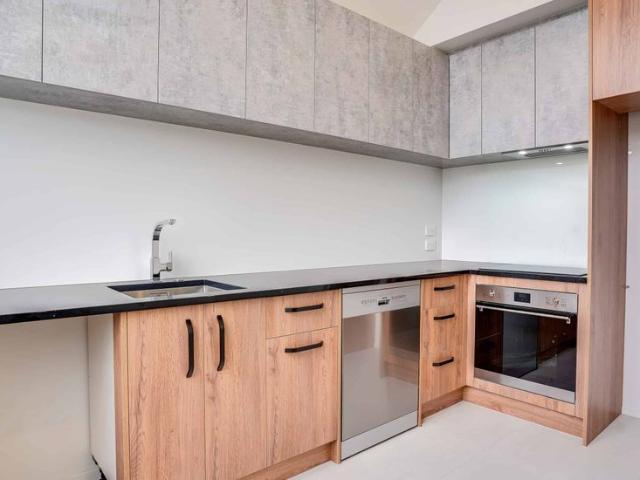 Townhouse for rent in Saint Albans, Canterbury