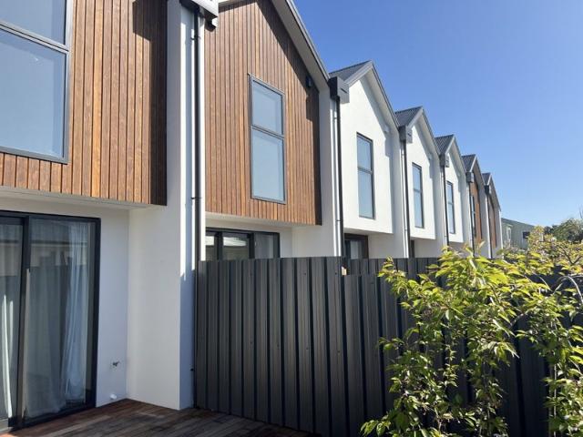 House for rent in Heathcote, Canterbury