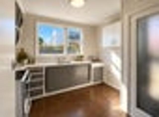 House for rent in Heathcote, Canterbury