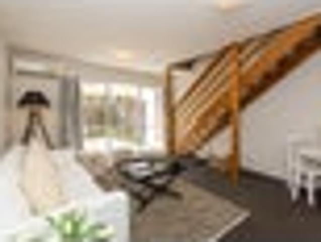 Townhouse for rent in Heathcote, Canterbury