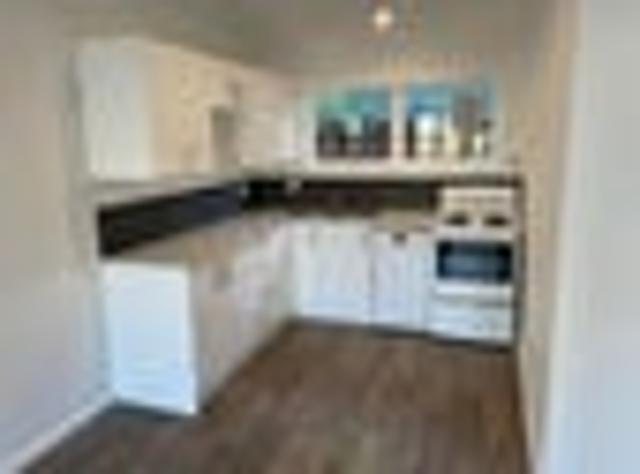 Apartment for rent in Heathcote, Canterbury