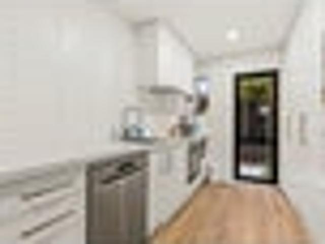 Apartment for rent in Saint Albans, Linwood-Central-Heathcote Community