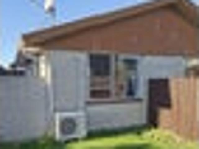 Apartment for rent in Heathcote, Canterbury