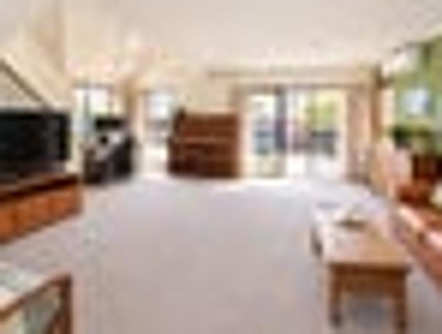 Townhouse for rent in Saint Albans, Papanui-Innes Community
