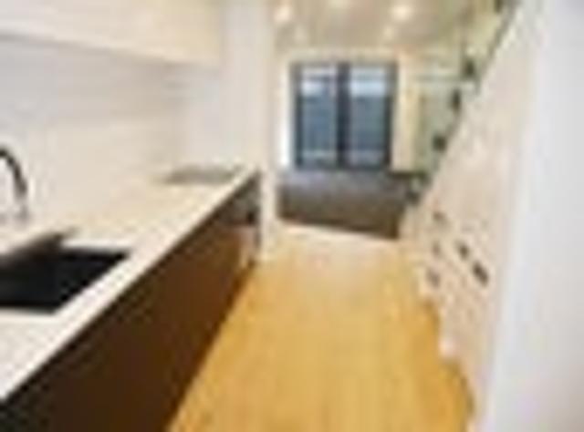 Townhouse for rent in Heathcote, Canterbury
