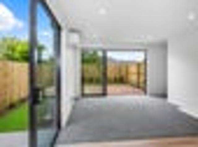Townhouse for rent in Saint Albans, Canterbury