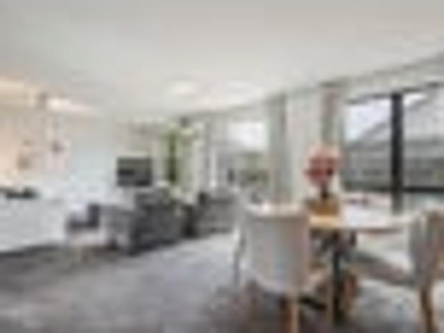 Townhouse for rent in Heathcote, Canterbury