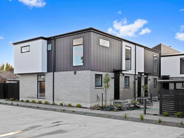 House for rent in Saint Albans, Canterbury