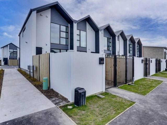 House for rent in Saint Albans, Canterbury