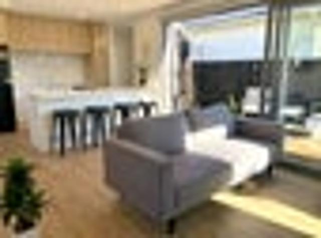 Townhouse for rent in Saint Albans, Canterbury