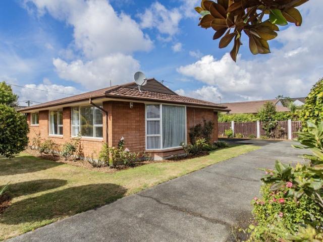 House for rent in Saint Albans, Canterbury