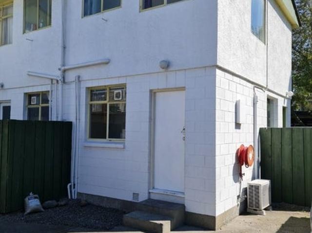 Apartment for rent in Heathcote, Canterbury