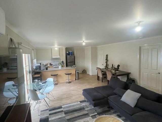 Room for rent in Camerons Creek, Victoria