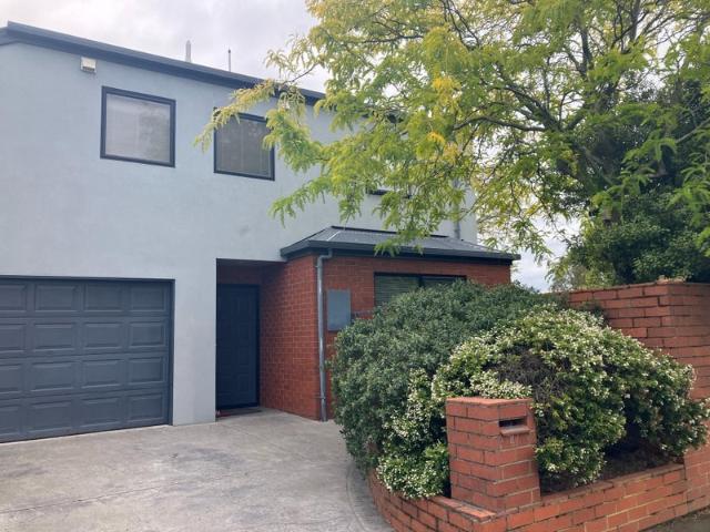 House for rent in Saint Albans, Canterbury