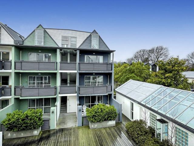 Apartment for rent in Heathcote, Canterbury