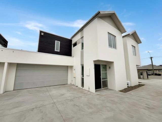 House for rent in Heathcote, Canterbury