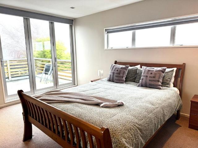 Apartment for rent in Heathcote, Canterbury