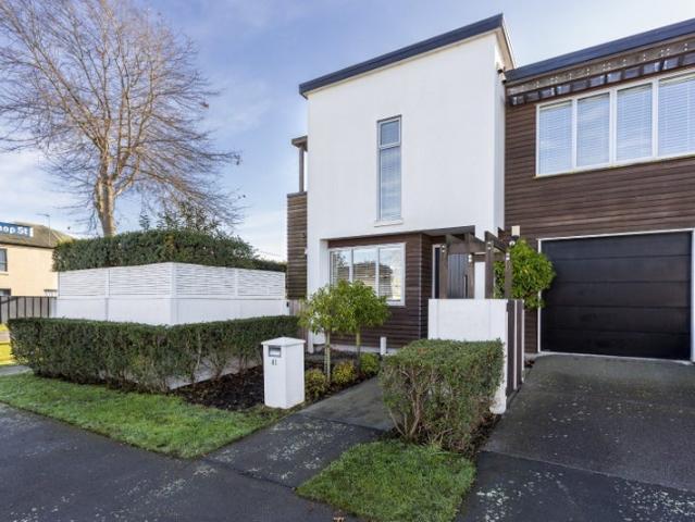 House for rent in Heathcote, Canterbury