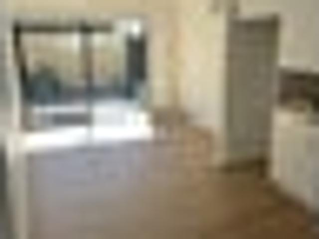 Townhouse for rent in Heathcote, Canterbury