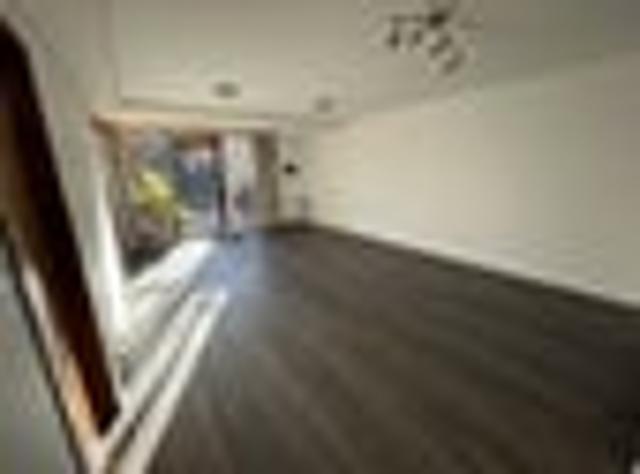 Townhouse for rent in Saint Albans, Canterbury
