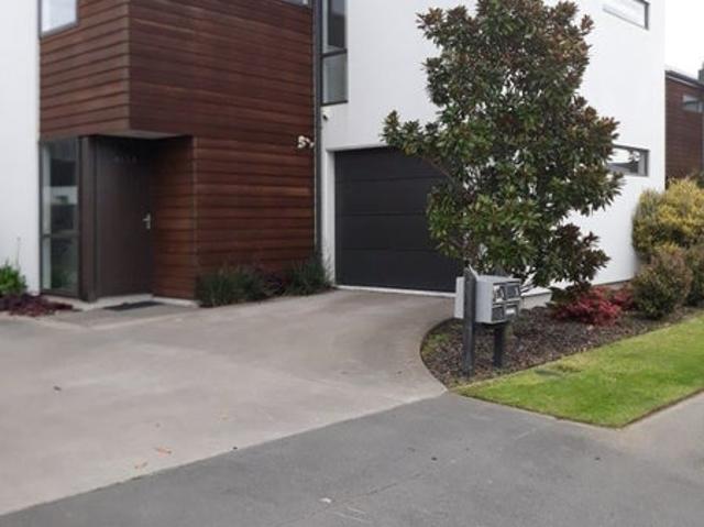 House for rent in Heathcote, Canterbury