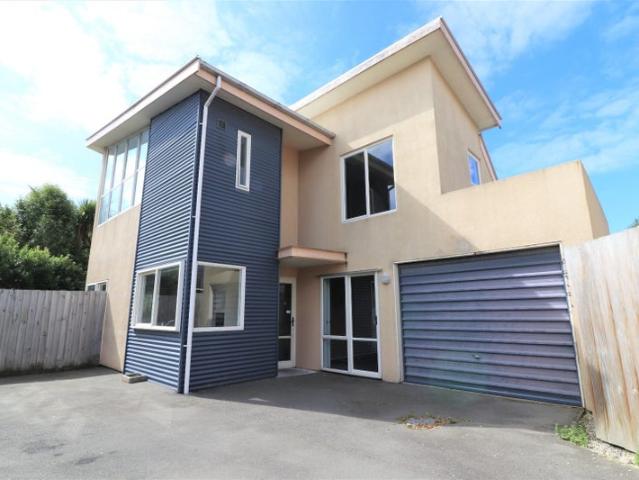House for rent in Heathcote, Canterbury