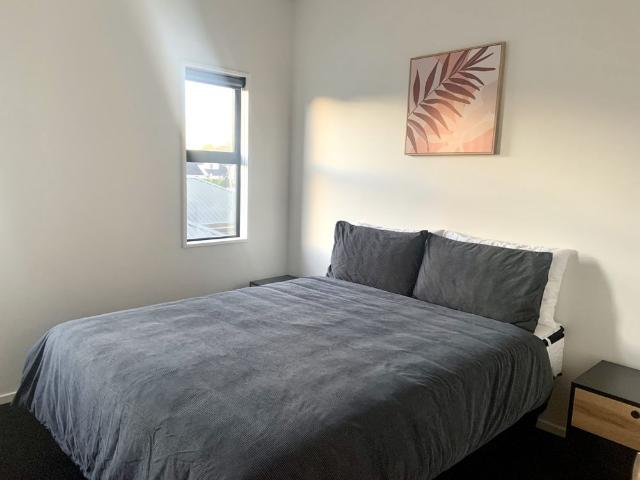 Townhouse for rent in Heathcote, Canterbury