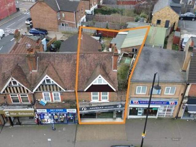 House for sale in North Watford, Hertfordshire