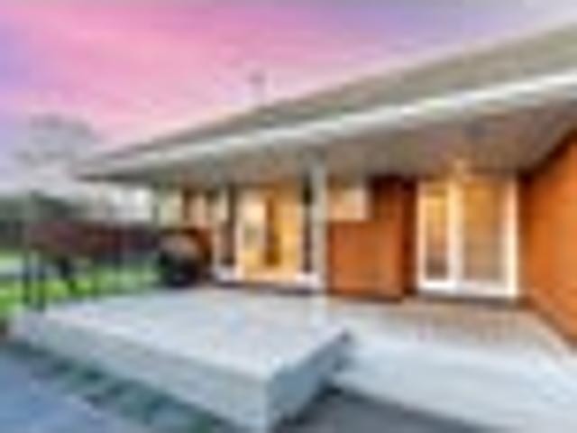 House for sale in Saint Albans, Canterbury
