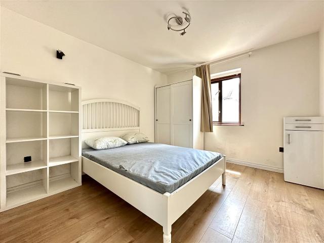 Apartment for rent in Charlton, Greater London