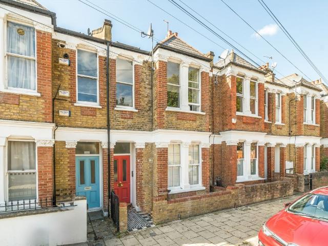 Apartment for rent in Clapham Park, Greater London