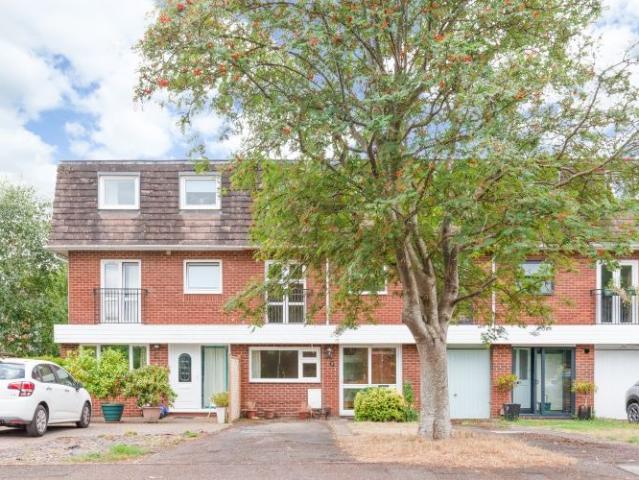 House for rent in Caldecott, Dromore