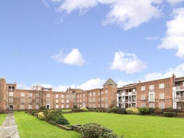 House for sale in Blackhills, Surrey