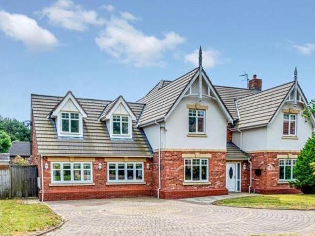 House for sale in Birkenhead, Wirral