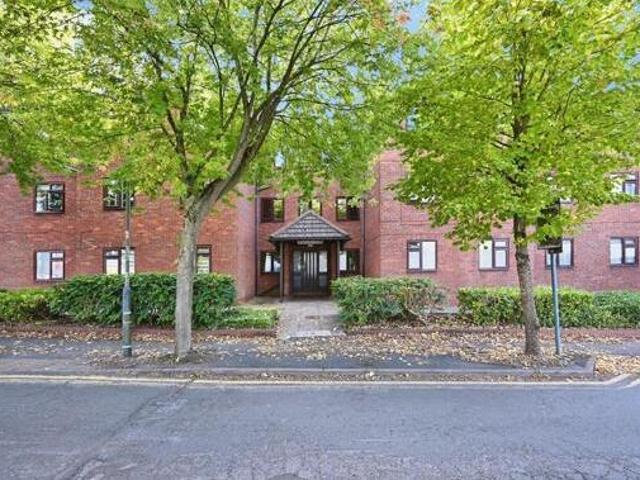 House for sale in New Bilton, Warwickshire