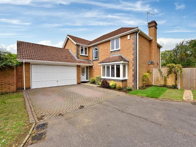 House for rent in Blackhills, Surrey