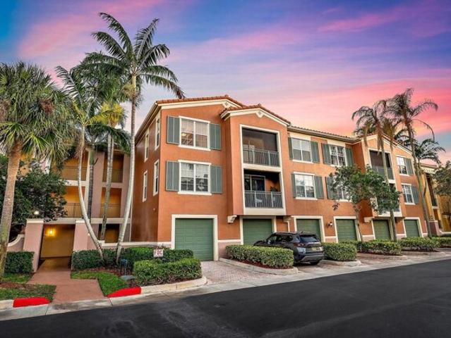 Condo for sale in Wellington