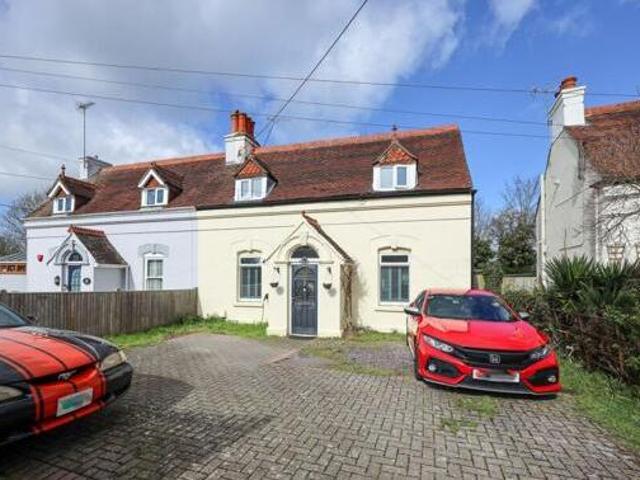 House for sale in World's End, Perryfields