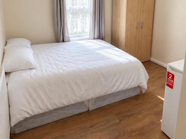 Apartment for rent in Plaistow, Greater London