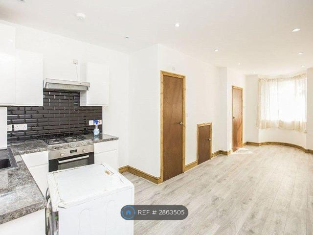 House for rent in Plaistow, Greater London