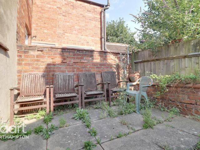House for rent in Semilong, Northampton