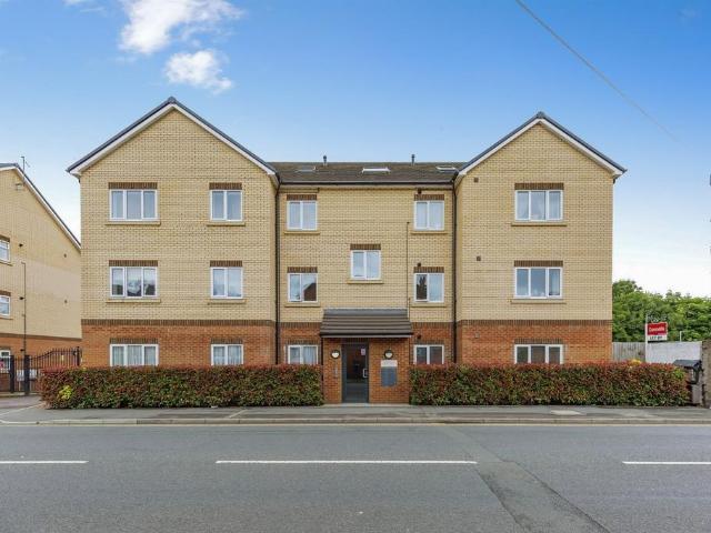 House for rent in Semilong, Northampton